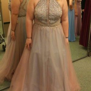 Prom/evening ball gown